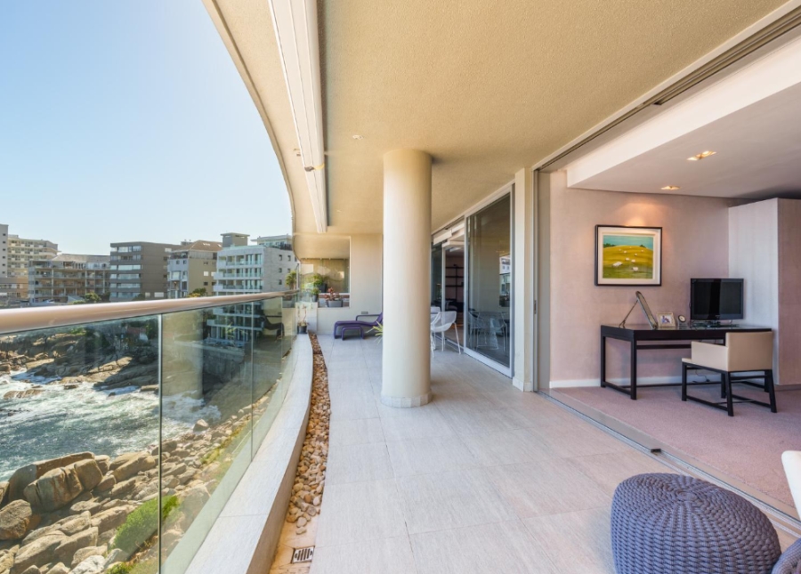 3 Bedroom Property for Sale in Bantry Bay Western Cape